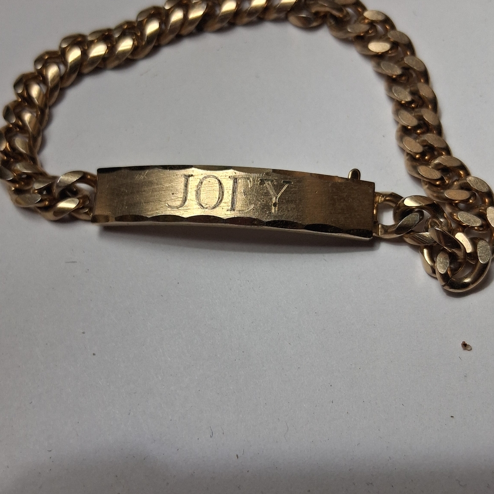 Gold Chain Bracelet with Engraving